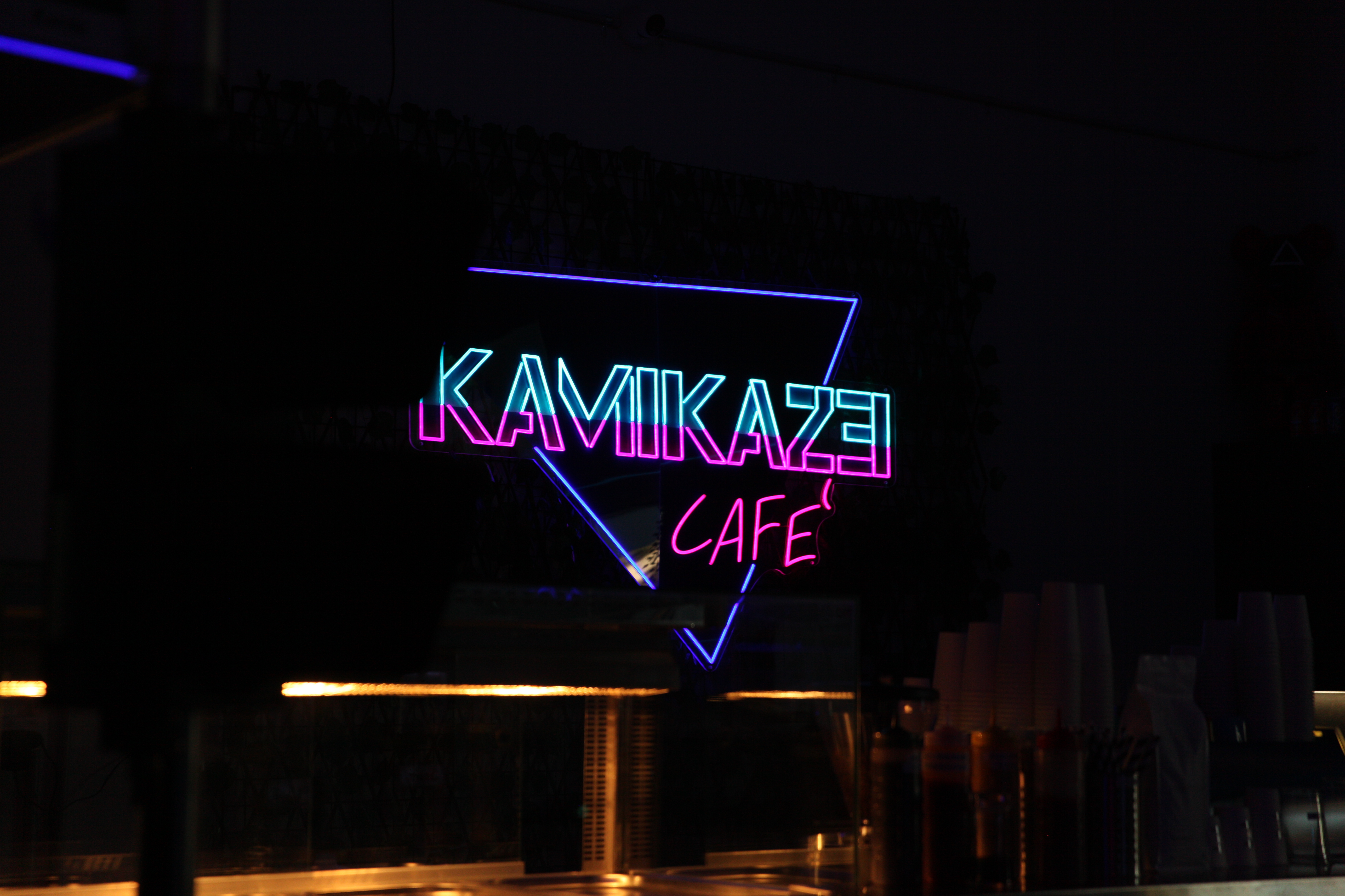 HOM x Kamikaze Cafe